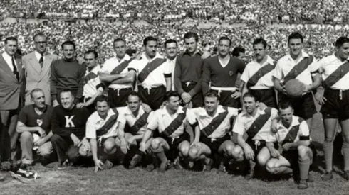 Postal del partido amistoso a beneficio disputado por River en Turín