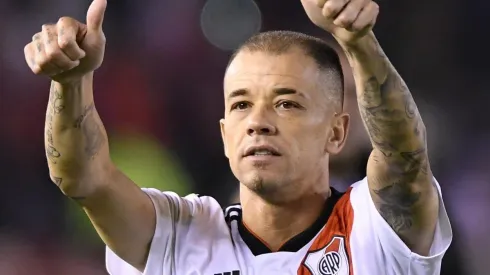 D'Alessandro se puso la camiseta de River en mayo de 2019, cuando la intercambió como jugador de Inter. (FOTO: Getty)