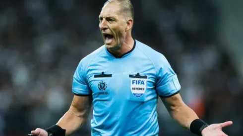 Néstor Pitana será el encargado de dirigir en Paraguay.