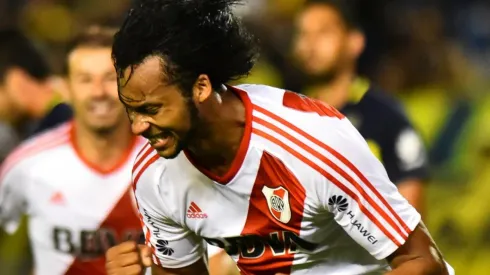 Arturo Mina disputó 20 partidos oficiales en River y marcó 2 goles
