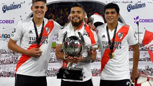 River le ganó 5 a 0 a Racing el pasado 4 de marzo y la Supercopa Argentina ya se encuentra en el Museo River para que los hinchas la puedan ver de cerca.