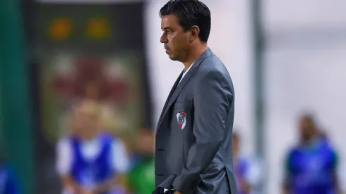 Tal como sucedió ante San Lorenzo por la fecha 12 de la Copa de la Liga, el Muñeco se fue del Florencio Sola sin brindar declaraciones.