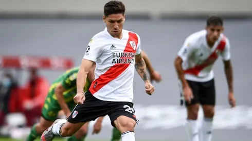 El lateral derecho marcó el primer gol de la tarde en el Monumental.