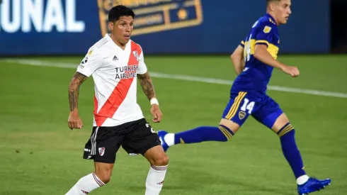 Enzo pidió el campo sobre el final del primer tiempo en La Bombonera.