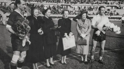 El momento previo al inicio de aquel partido histórico en el Monumental frente a Independiente.