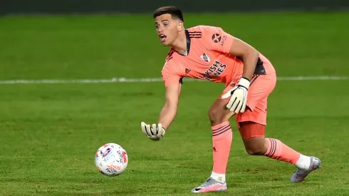 El arquero está cerca de firmar su primer contrato con River.