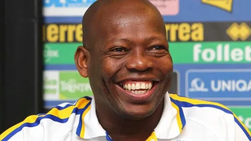 Faustino Asprilla, ex gloria de la Selección Colombia manifestó que le hubiese gustado jugar en River y además habló del presente de Rafael Santos Borré.