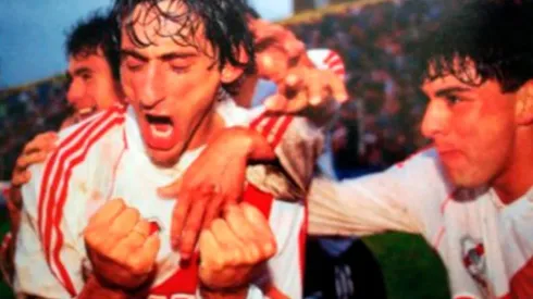 Enzo Francescoli regresó a River a mediados de 1996, su primer partido fue un 7 de septiembre de aquel año ante Nacional de Montevideo por la Supercopa.