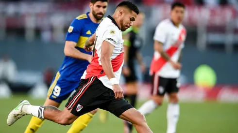 Paulo Díaz encendió las alarmas en River al salir reemplazado en el primer tiempo del partido entre Chile y Paraguay, finalmente no está desgarrado.