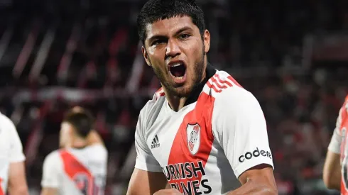 Robert Rojas hizo un balance del año de River, además contó cómo es trabajar en la chacra y además chicaneó a David Martínez, compañero también en la Selección de Paraguay.