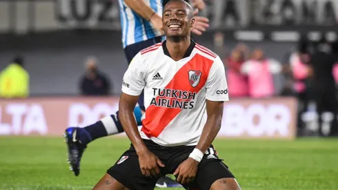 De la Cruz marcó uno de los goles de River frente a Racing.