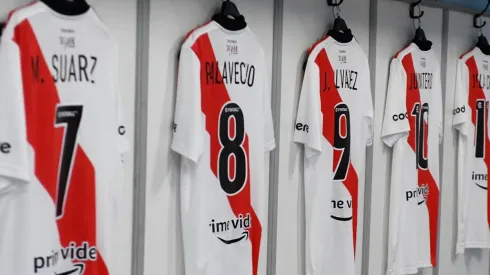 El vestuario de River ante Deportivo Laferrere.