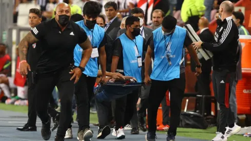 Robert Rojas tendrá para cuatro meses de recuperación