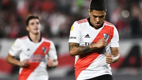 Cuándo podría darse el regreso a las canchas de Juan Fernando Quintero, uno de los mejores jugadores de River tras su desgarro en el isquiotibial izquierdo.