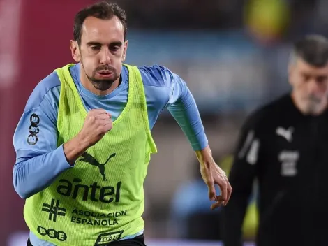 Vélez confirmó la llegada de Godín y podría jugar contra River