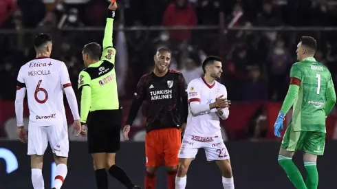 Jonatan Maidana se fue expulsado el pasado domingo en el partido entre River y Huracán.