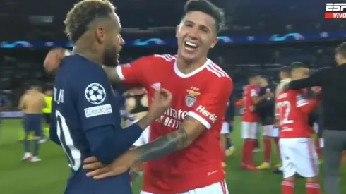 La cámara de la transmisión capturó el divertido diálogo entre Enzo y Ney.