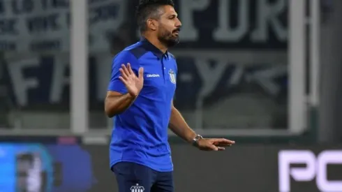 Gandolfi, entre ser DT de Talleres y ayudante de campo en River.