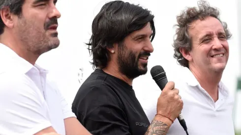 El Chori Domínguez estuvo presente en el multitudinario encuentro de la Escuelas River.