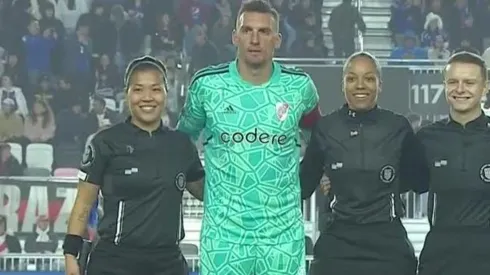 El Pulpo volvió al arco del Más Grande luego de tres meses.