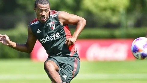 De La Cruz podría volver contra Argetinos.