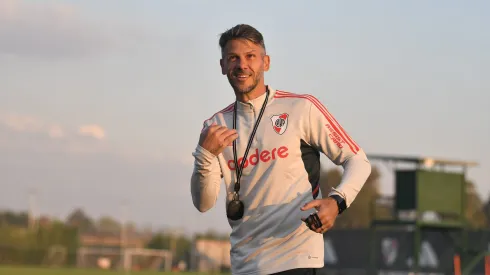 Demichelis definirá la formación para enfrentar al Rojo en el clásico.