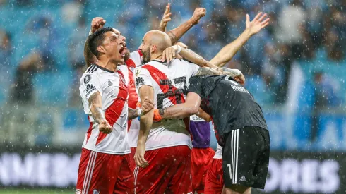 Enzo Pérez y compañía celebrando el enorme triunfo ante Gremio en el 2018