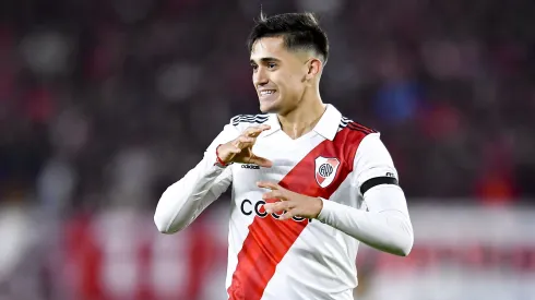 Pablo Solari volvió a dar una asistencia en un partido clave.