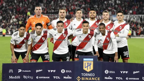 El once titular de River contra Instituto.