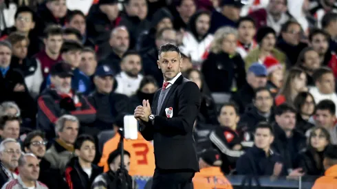 Martín Demichelis tiene algunas dudas para el partido del martes por la noche.