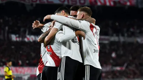 El Más Grande celebró con una camiseta especial.
