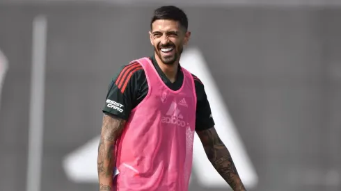 La felicidad de Manu Lanzini, que será papá por tercera vez.