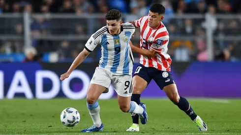 Julián Álvarez ante Paraguay.