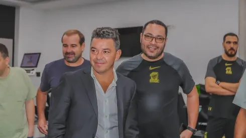 Todo sobre el traductor que acompaña a Gallardo en Arabia.