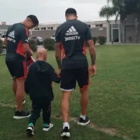 El espectacular gesto de Solari y Enzo Pérez con un pequeño hincha de River