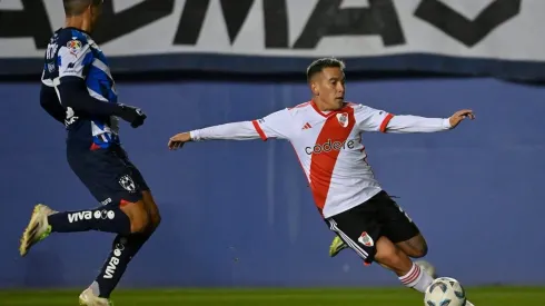 Esequiel Barco, desequilibrio constante.