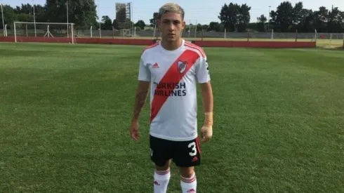 Santiago Montiel jugó en River hasta la reserva.