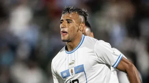 River va a fondo por Luciano Rodríguez, una de las joyas del fútbol uruguayo.