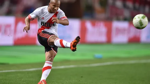 Nuevo club para Carlos Sánchez