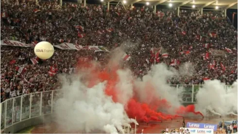 Los hinchas de River agotaron las populares para la Supercopa Argentina.
