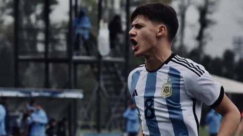 Juan Cruz Meza volvió a romperla y marcó un golazo con la Selección Argentina Sub 17.