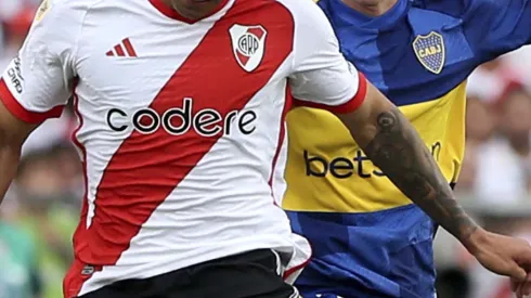 River y Boca empiezan a jugar el superclásico.