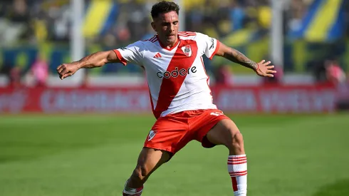 Enzo Díaz no levanta cabeza.