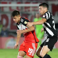 River: ¿Por qué salió Claudio Echeverri en el entretiempo ante Libertad?