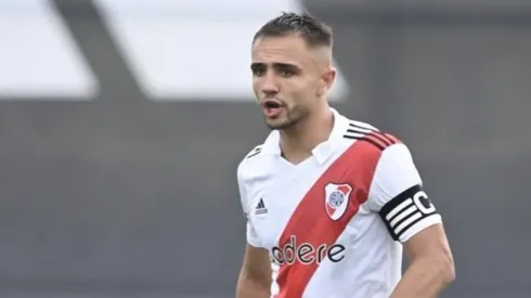 El juvenil volvió a ser titular en Reserva