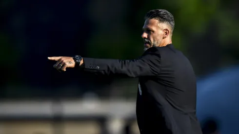 Demichelis prepara el partido ante Riestra. (Foto: Getty).