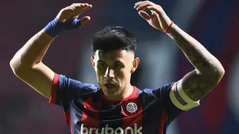 ¿Peligra el pase de Adam Bareiro a River?