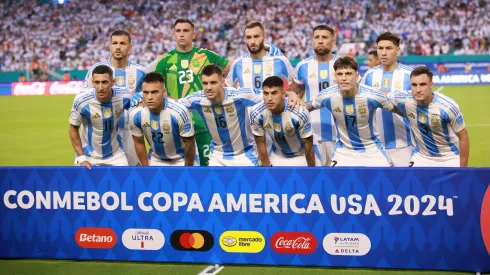 Argentina va por las semifinales ante Ecuador.