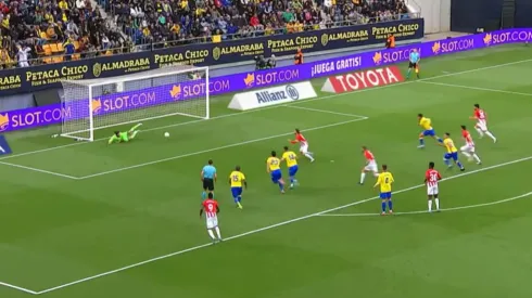 El día que Jeremías Ledesma le atajó un penal a Iker Muniain (Captura TV).