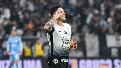 Rodrigo Garro fue titular en el debut de Ramón en Corinthians.